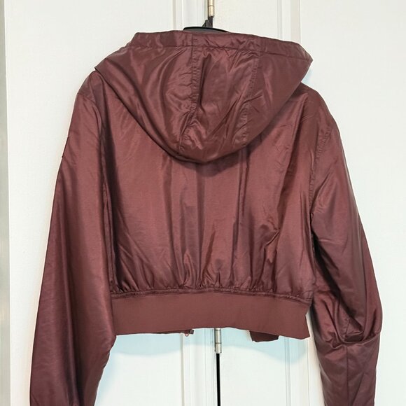 ALO Shimmer Cropped Hooded Jacket - Size S - Picture 6 of 6